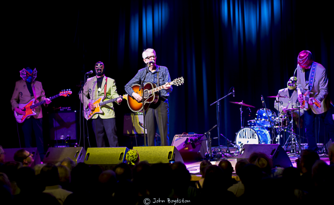 Nick Lowe & Los Straitjackets at Knuckleheads